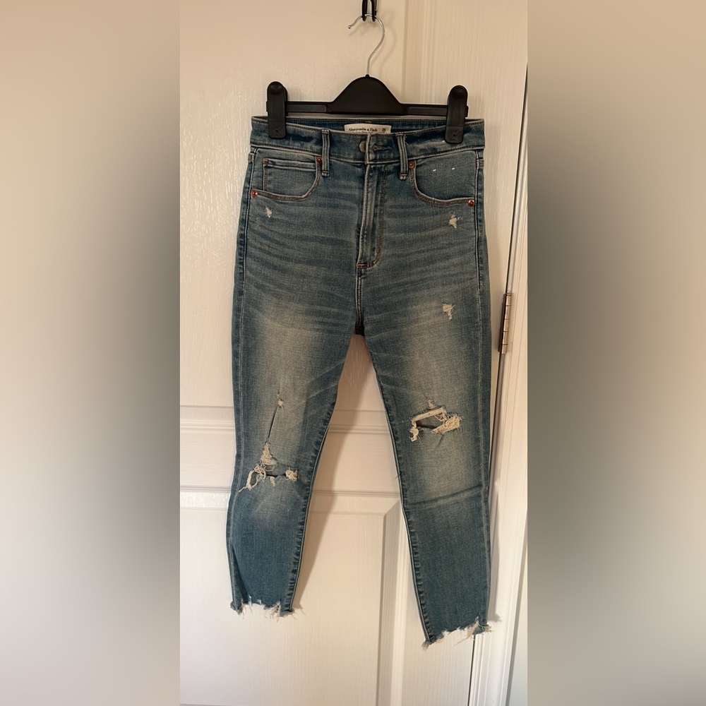 Women’s jeans